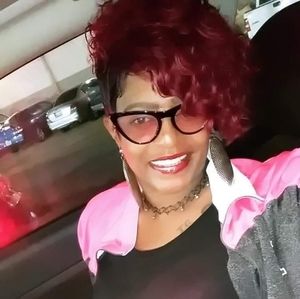 Meet your Posher, Carol